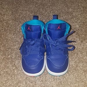 Toddler 6 Sneakers
